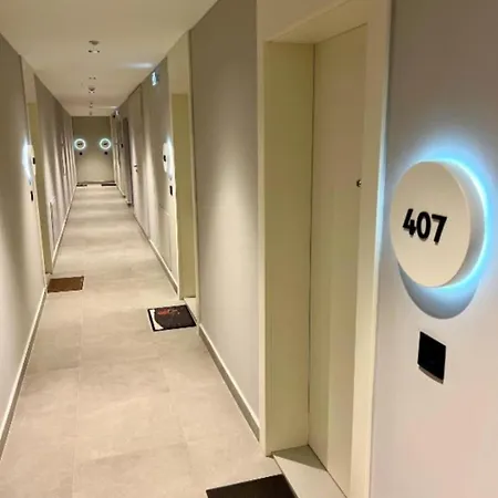 Bw Simfonia 407-whit Free Garage Parking * בלגרד