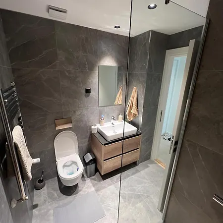 Bw Simfonia 407-whit Free Garage Parking * Βελιγράδι